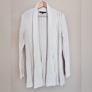 BRIGGS Women's White Cable Knit Sweater Size Medium